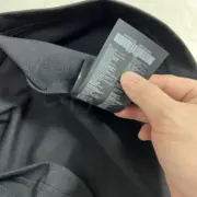 PRA 23FW 素色簡約 三角標小logo 鐵牌 高領長袖T恤 打底衫 內搭：圖片 17