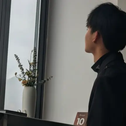 PRA 23FW 素色簡約 三角標小logo 鐵牌 高領長袖T恤 打底衫 內搭