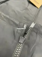 【預售】BR 22FW 後背戰馬印花logo  防水防風 風衣衝鋒衣防曬服外套夾克：圖片 2