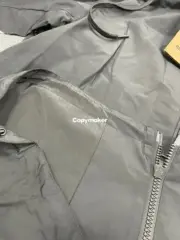 【預售】BR 22FW 後背戰馬印花logo  防水防風 風衣衝鋒衣防曬服外套夾克：圖片 7