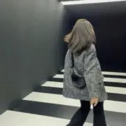 【現貨】LEMAIRE Croissant Bag 羊皮 牛角包流浪包可頌包側背包斜背包 小號 黑色：圖片 6