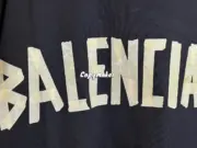 【現貨】巴黎 BLC 24SS 膠帶 繃帶logo 3B刺繡字母 前後穿兩用式 拼接短袖T恤：圖片 10