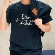 【現貨】D1OR x HYLTON NEL 25SS 聯名草寫字母logo 短袖T恤 深藍：圖片 5