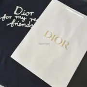 【現貨】D1OR x HYLTON NEL 25SS 聯名草寫字母logo 短袖T恤 深藍：圖片 10