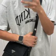 【福利回饋】巴黎 BLC 23SS Be kind 補丁刺繡做舊破壞 logo字母 短袖T恤 灰色：圖片 4